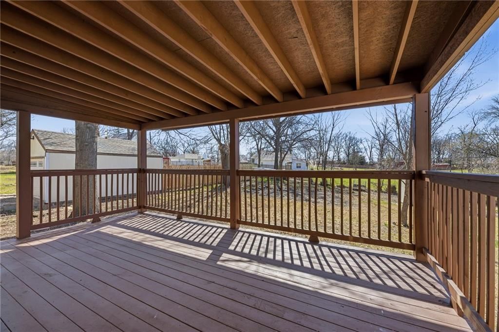 12754 Circle Drive — photo 25