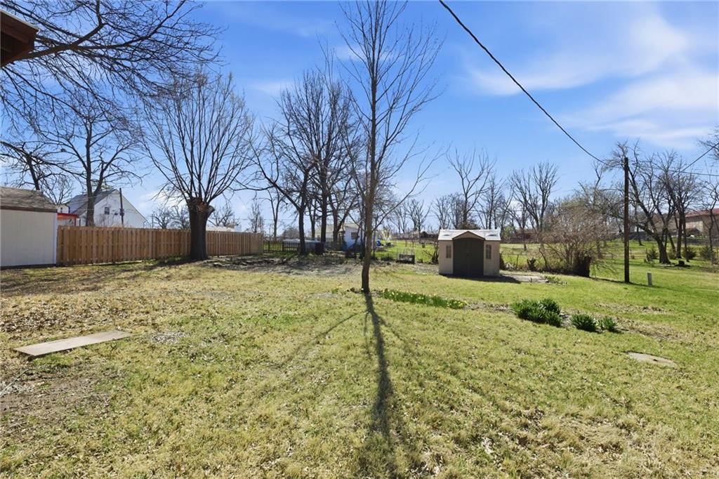 12754 Circle Drive — photo 27