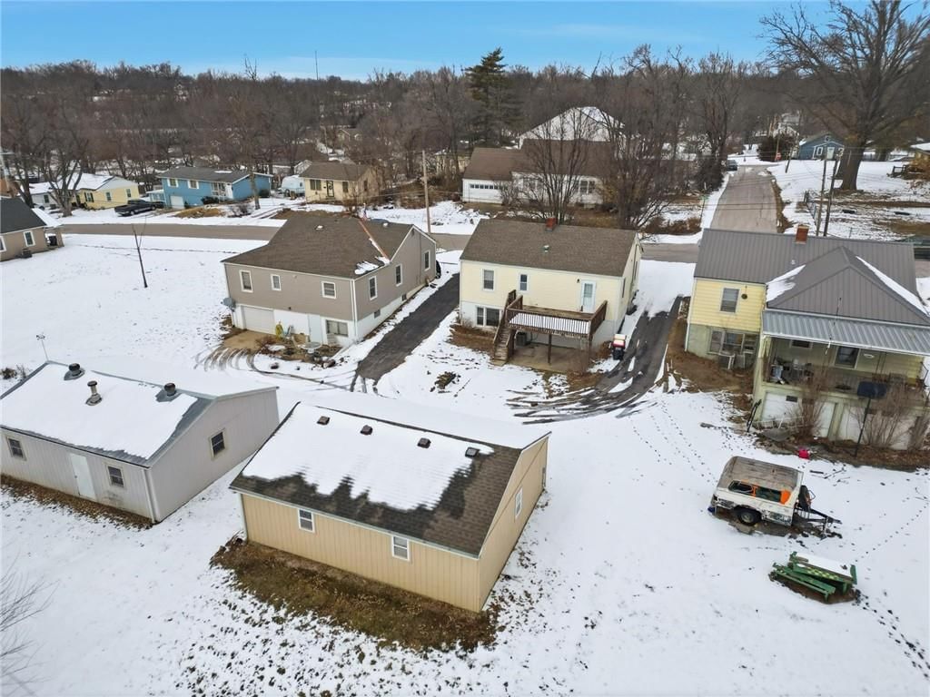 899 Williams Street — photo 3