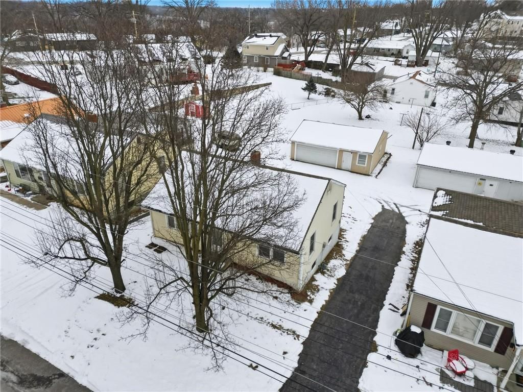 899 Williams Street — photo 4
