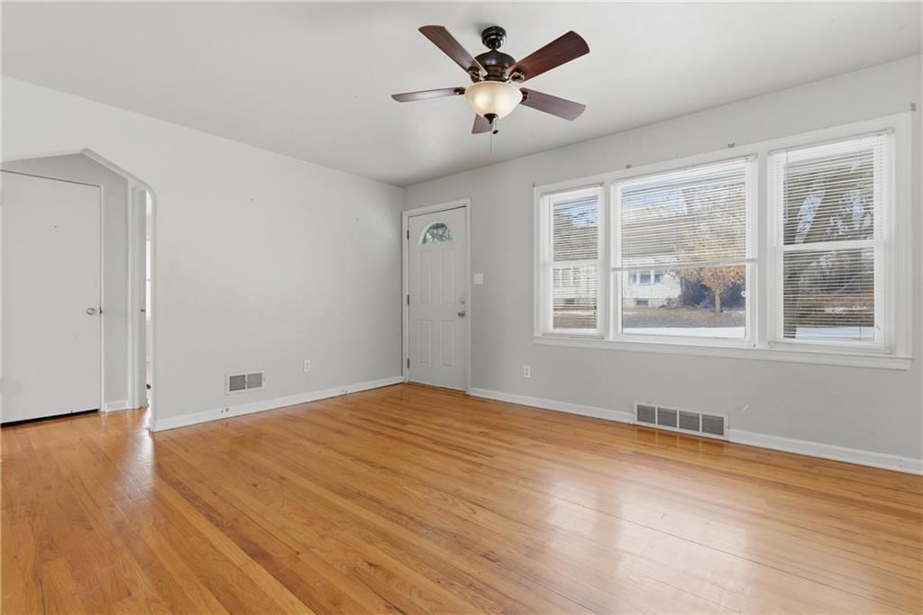 899 Williams Street — photo 16