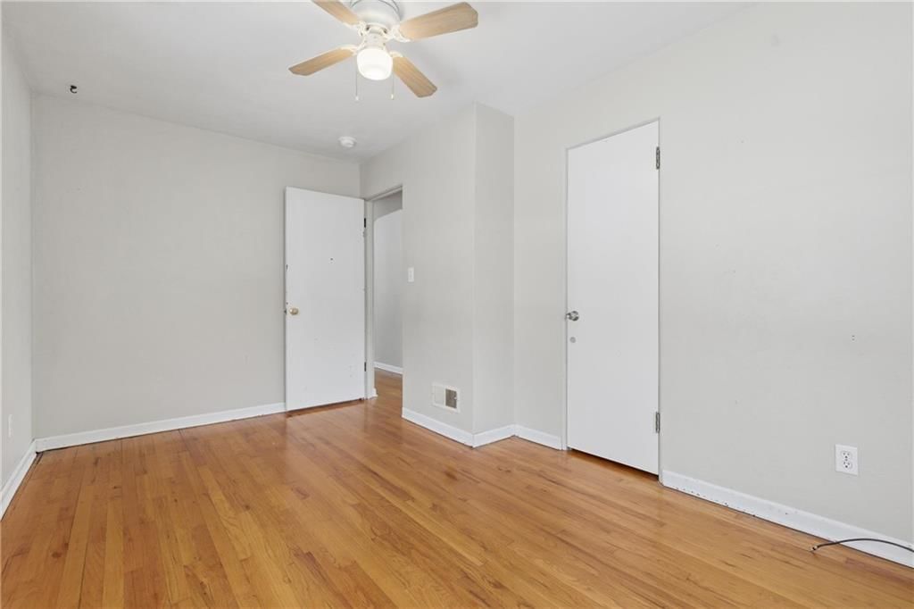 899 Williams Street — photo 18