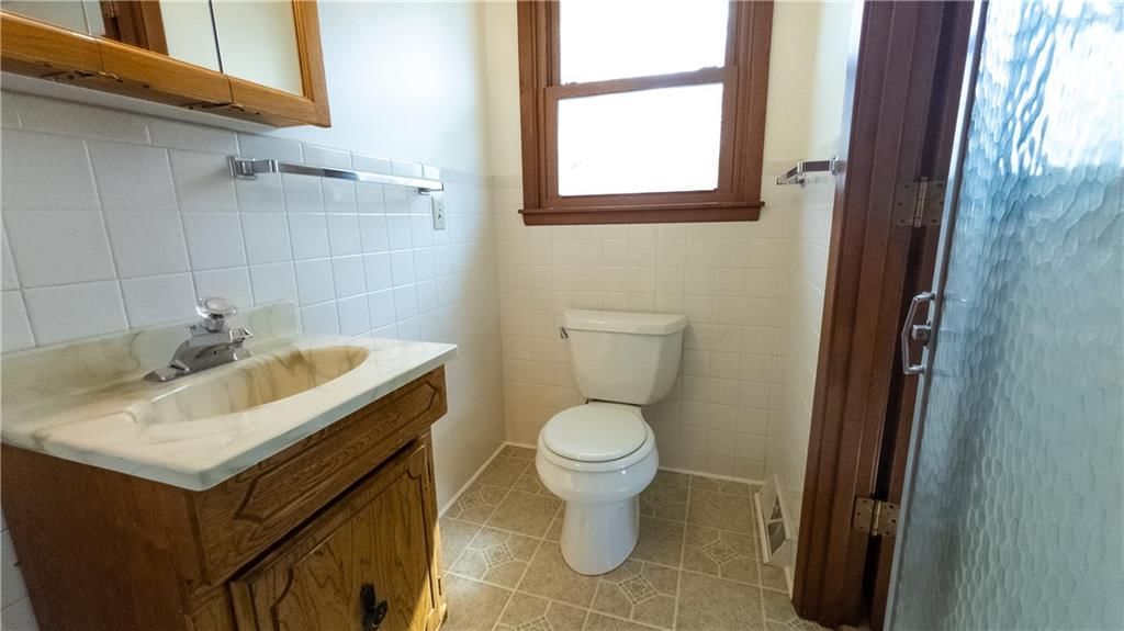 24 S Carriage Drive — photo 14