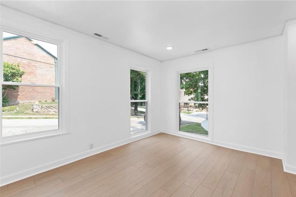 306 Main Street — photo 21