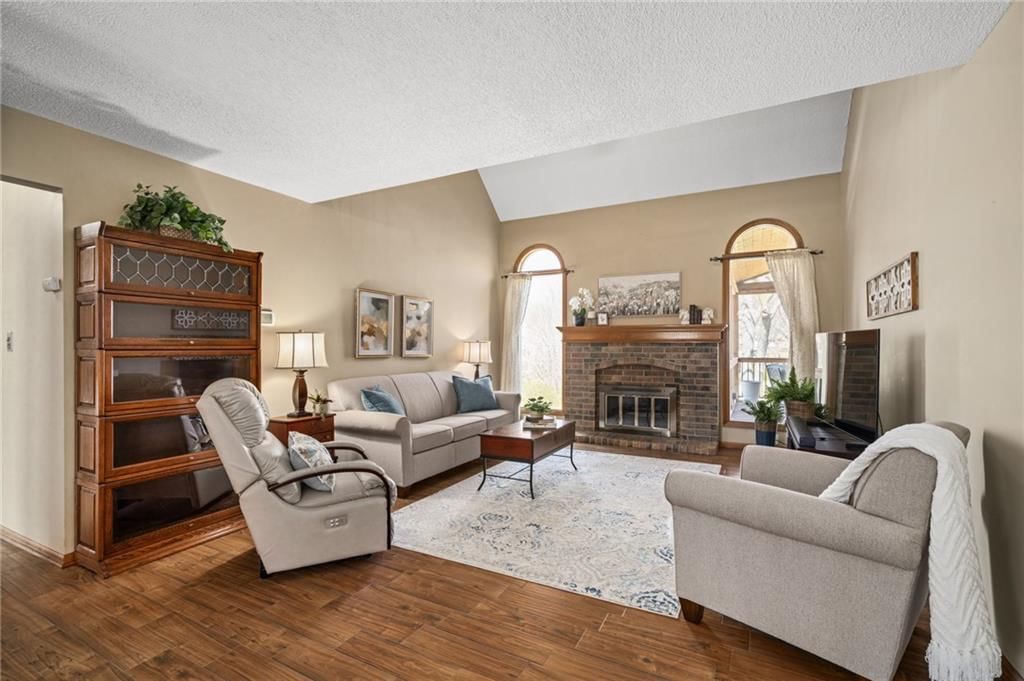 2401 SW Stonecreek Court — photo 10