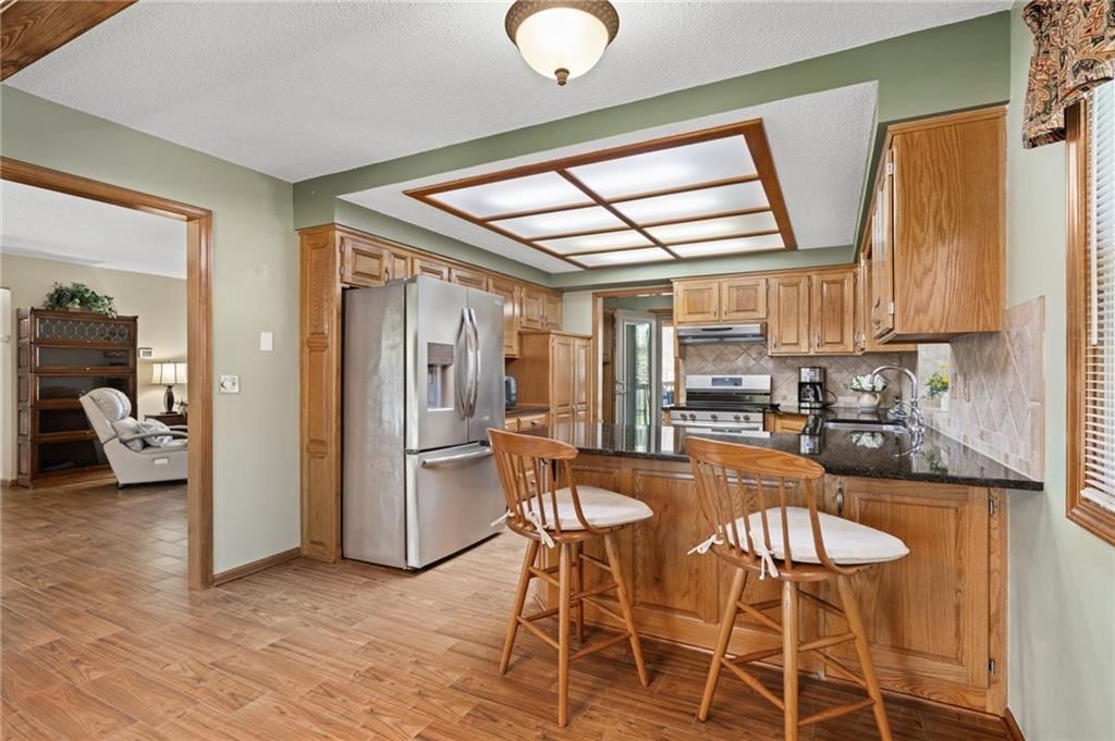 2401 SW Stonecreek Court — photo 16