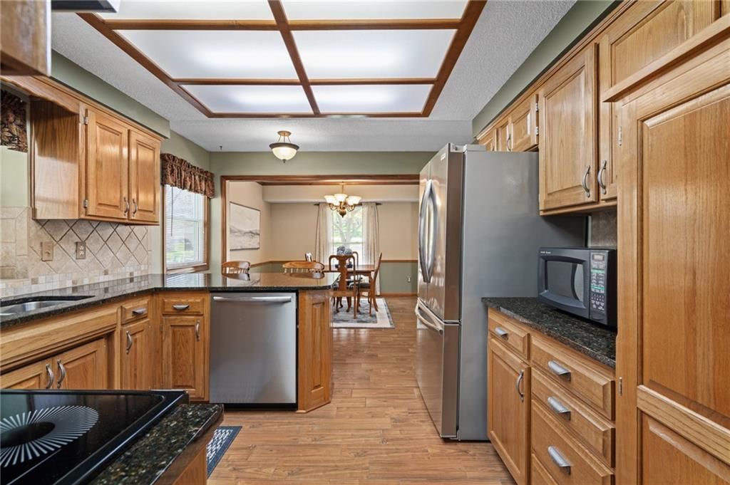 2401 SW Stonecreek Court — photo 21