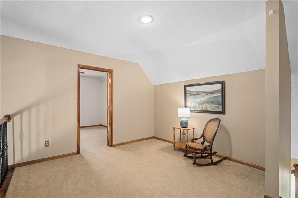 2401 SW Stonecreek Court — photo 35