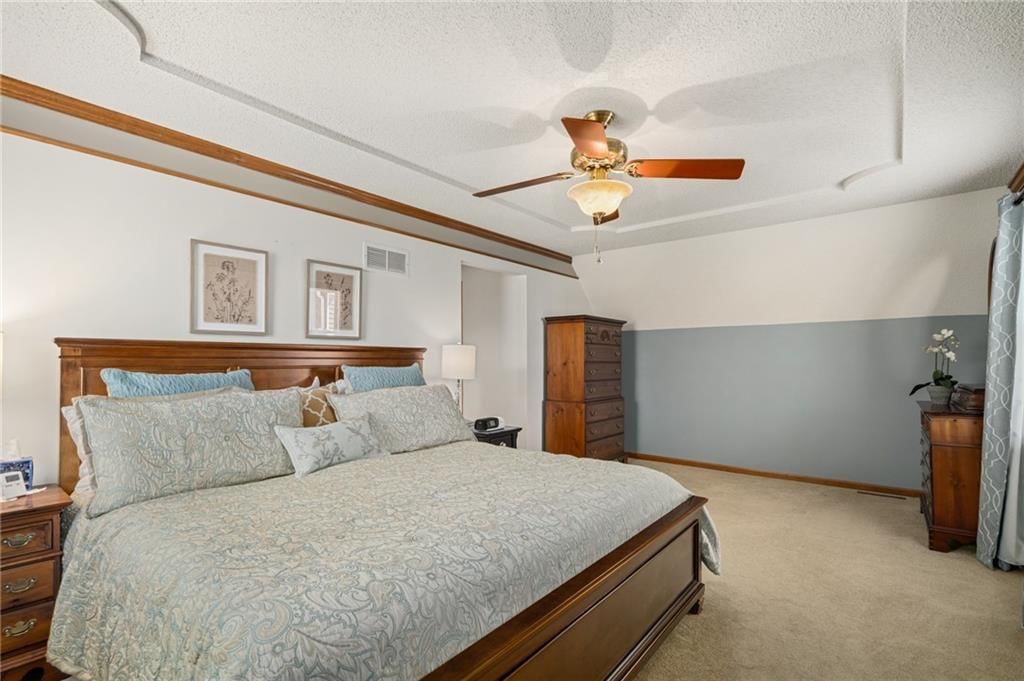 2401 SW Stonecreek Court — photo 39