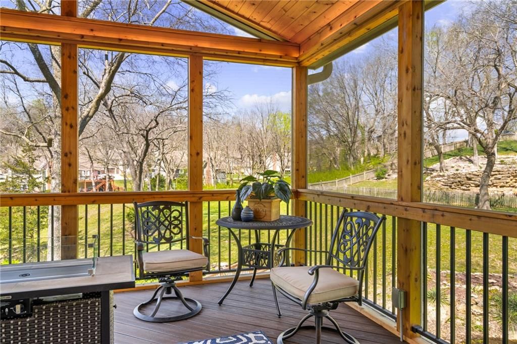 2401 SW Stonecreek Court — photo 52