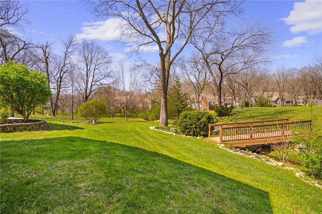 2401 SW Stonecreek Court — photo 53