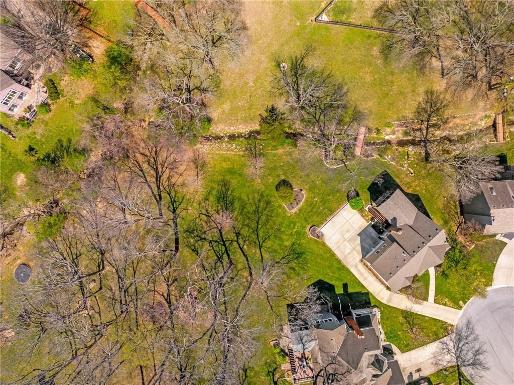 2401 SW Stonecreek Court — photo 63