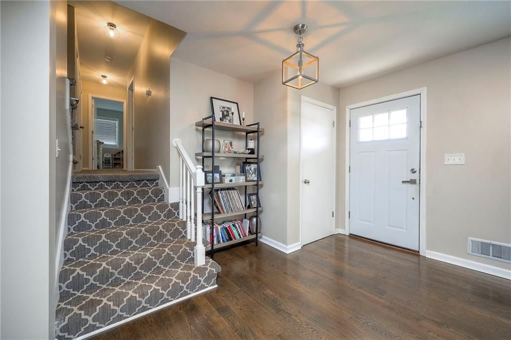 800 W 122nd Street — photo 12