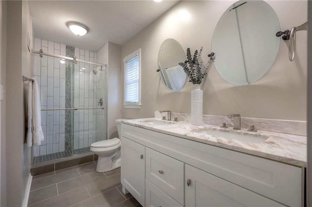 800 W 122nd Street — photo 15