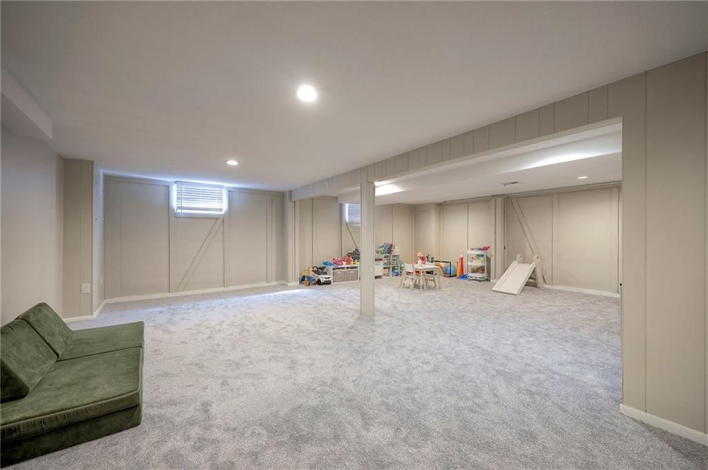 800 W 122nd Street — photo 23