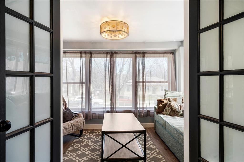 416 Kensington Avenue — photo 3
