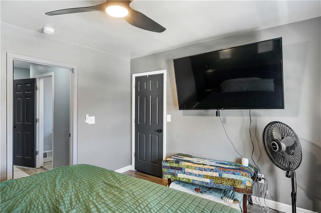 416 Kensington Avenue — photo 15