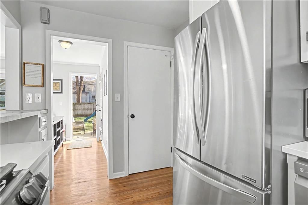 2711 W 73rd Terrace — photo 16