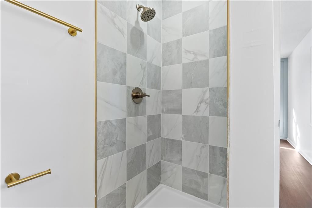 5702 Halsey Street — photo 22