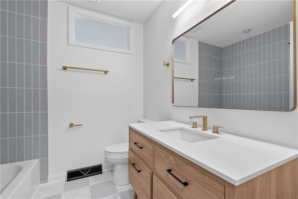 5702 Halsey Street — photo 25