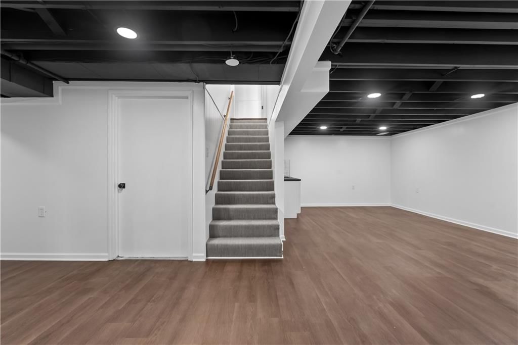 5702 Halsey Street — photo 35