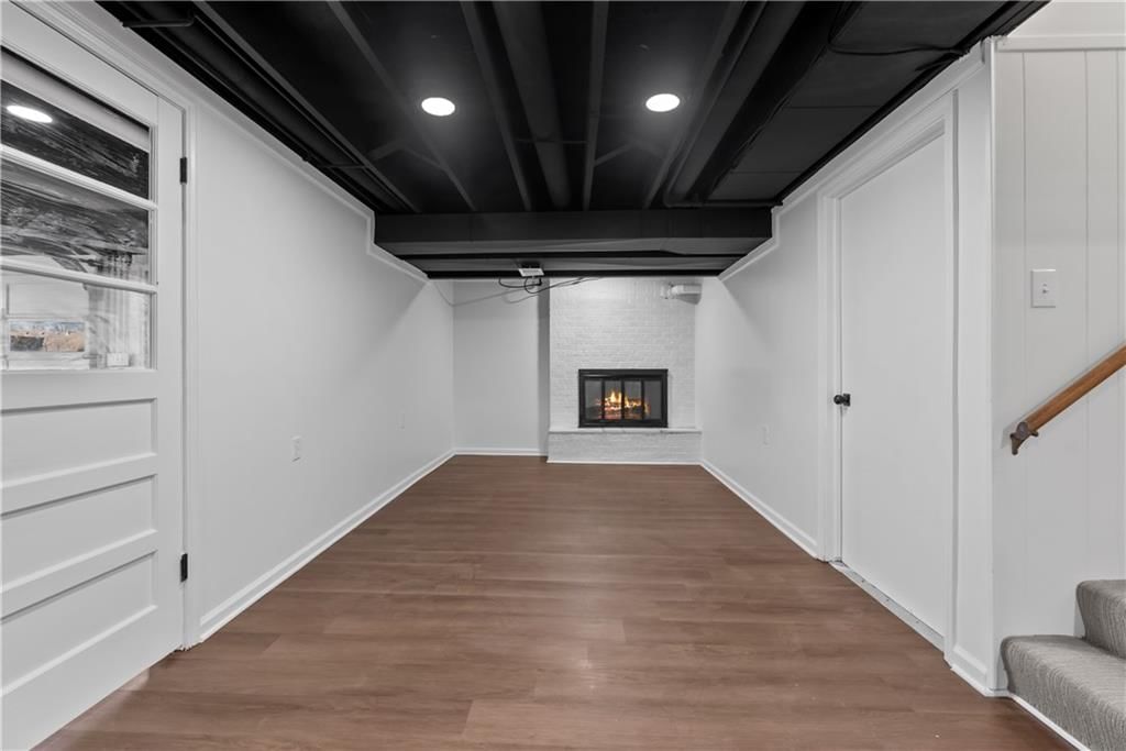 5702 Halsey Street — photo 38