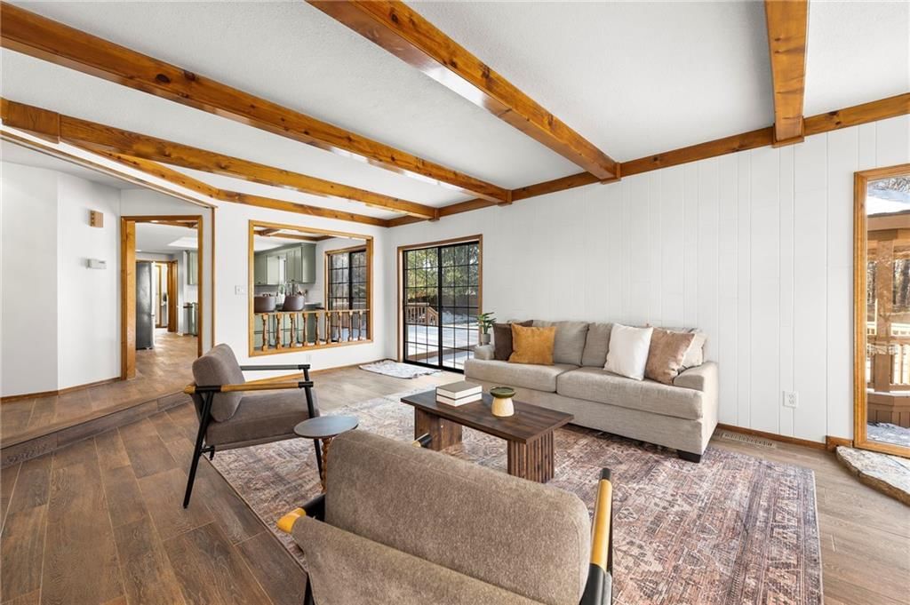 205 NE Shoreview Drive — photo 10
