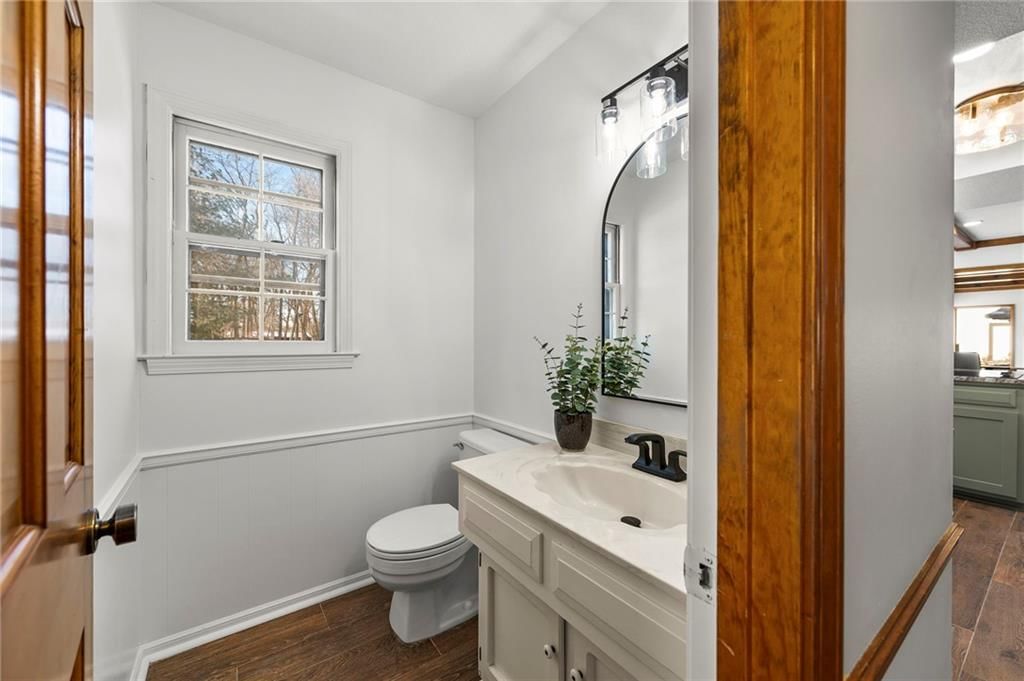 205 NE Shoreview Drive — photo 21