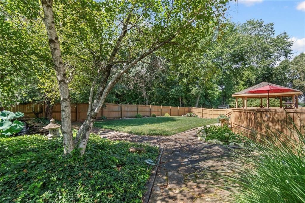 205 NE Shoreview Drive — photo 46