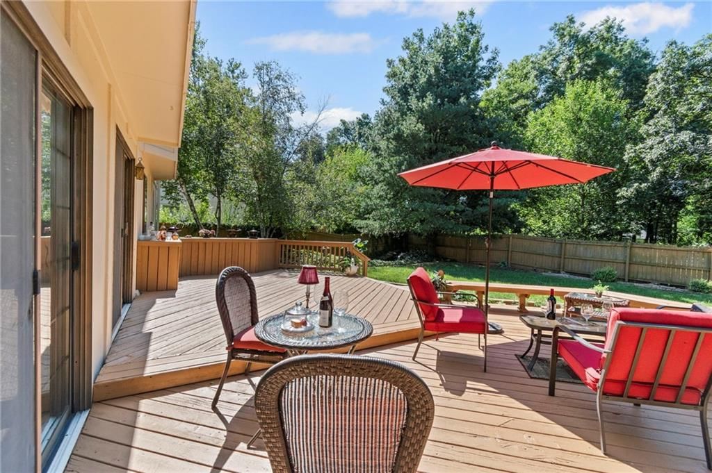 205 NE Shoreview Drive — photo 47