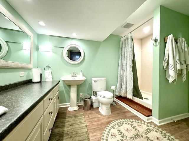 2409 Ohio Street — photo 44