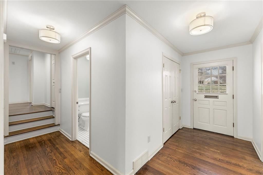 2341 W 98 Street — photo 5