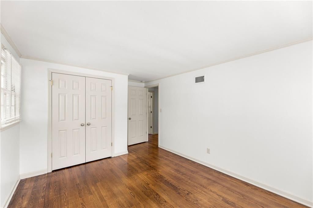 2341 W 98 Street — photo 20