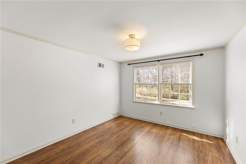 2341 W 98 Street — photo 22
