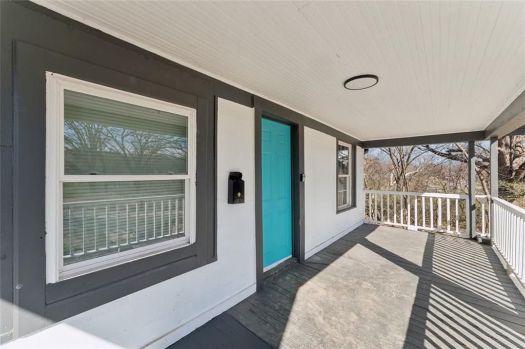 5822 Agnes Avenue — photo 3