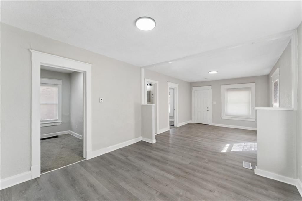 5822 Agnes Avenue — photo 12