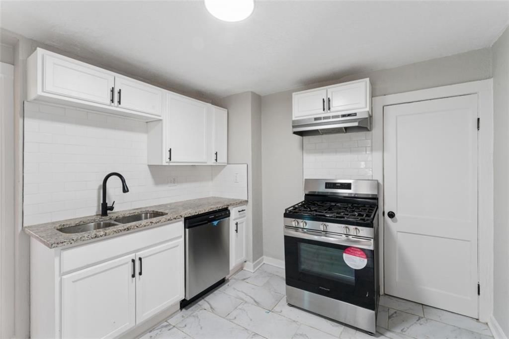 5822 Agnes Avenue — photo 13