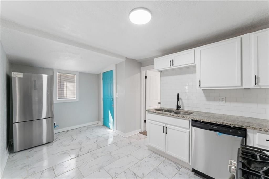 5822 Agnes Avenue — photo 14