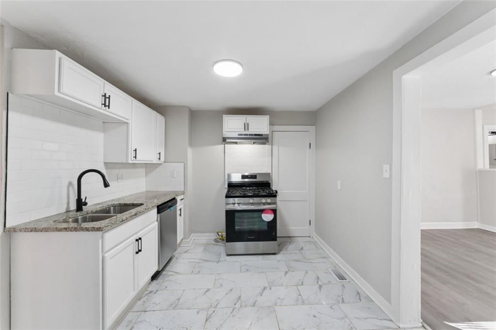 5822 Agnes Avenue — photo 17