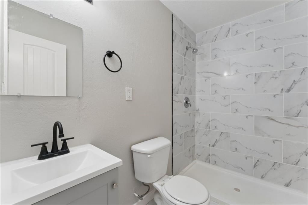 5822 Agnes Avenue — photo 23