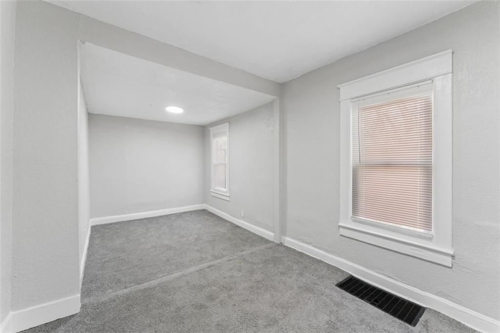 5822 Agnes Avenue — photo 31