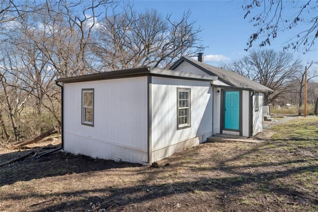 5822 Agnes Avenue — photo 32