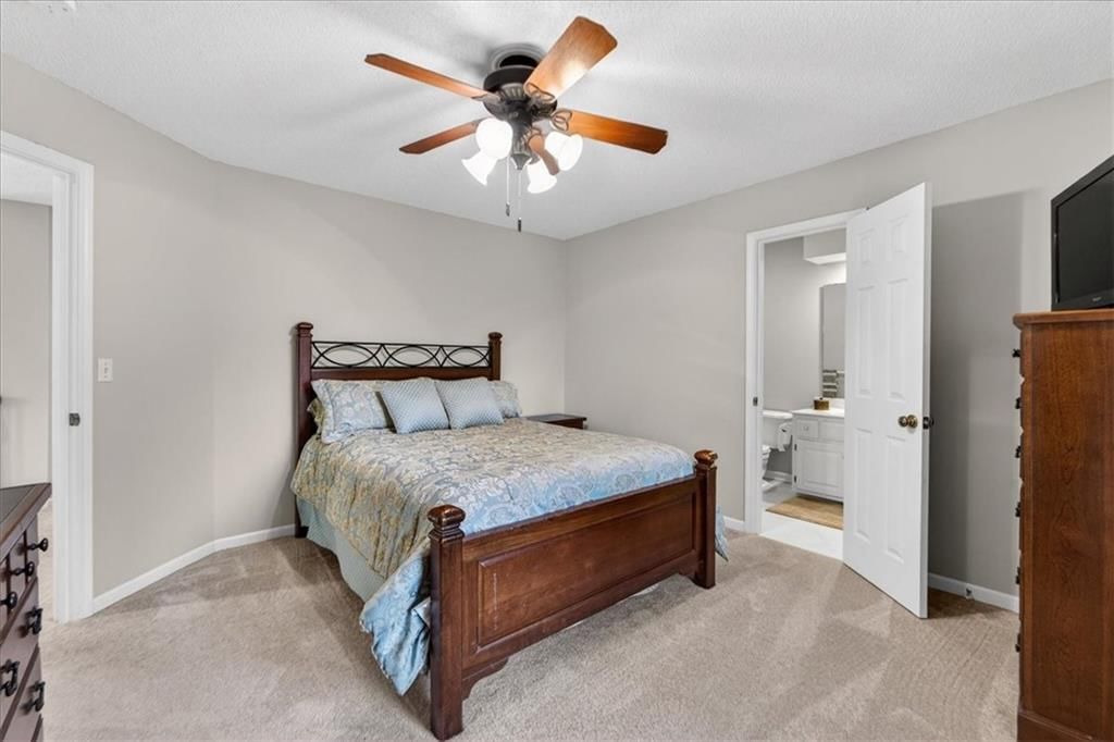 14301 Barton Street — photo 31