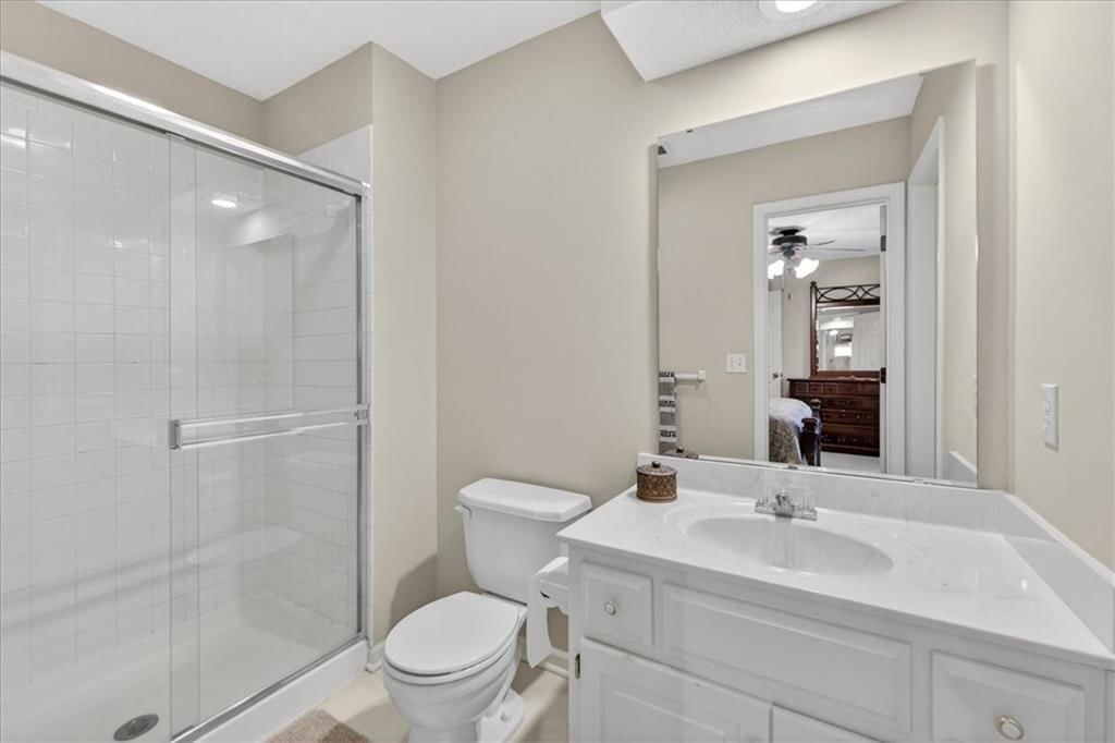 14301 Barton Street — photo 32