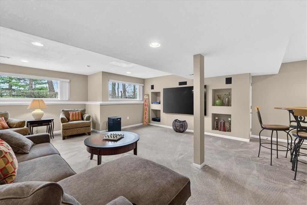 14301 Barton Street — photo 42