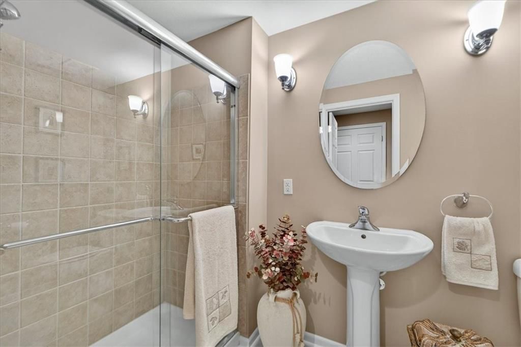 14301 Barton Street — photo 48