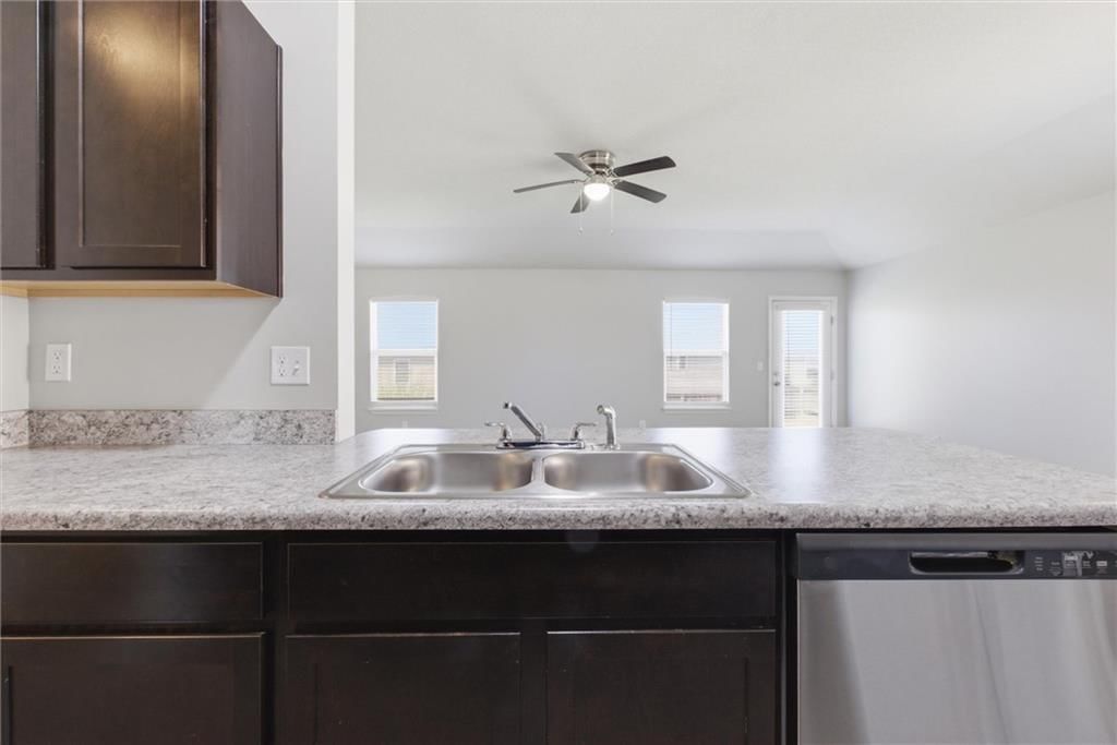 726 S Cypress Street — photo 13