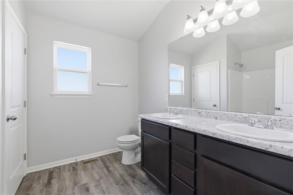 726 S Cypress Street — photo 24