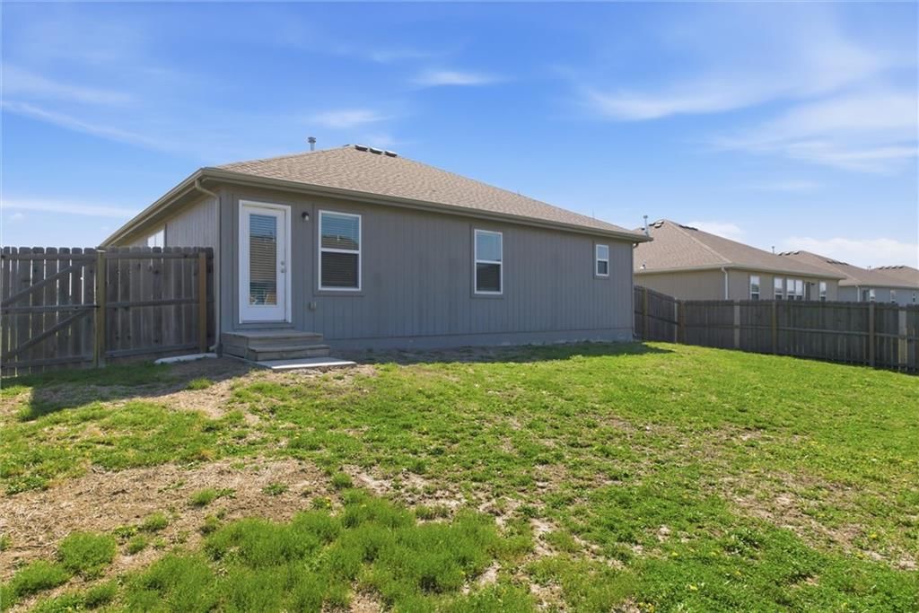 726 S Cypress Street — photo 30