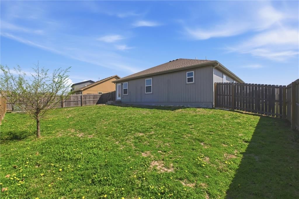 726 S Cypress Street — photo 31
